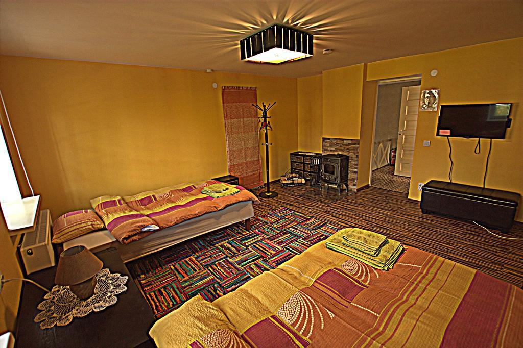 Virulase Holiday Home Тойла Екстер'єр фото